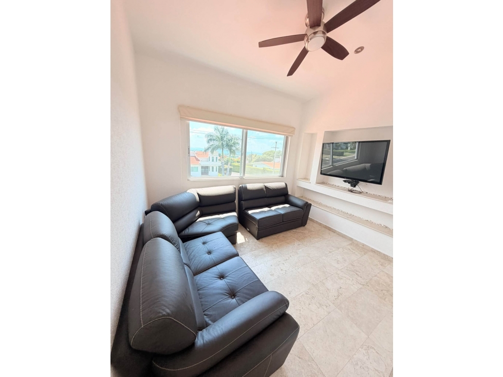 CASA EN VENTA CON ALBERCA — foto 2