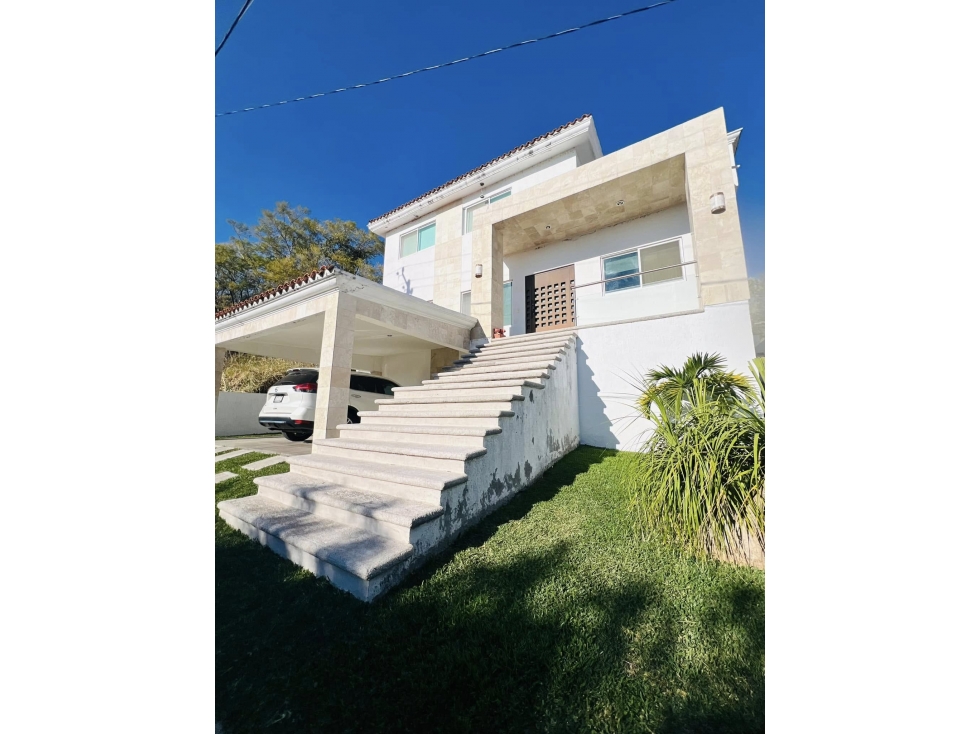 CASA CON VISTA PANORAMICA