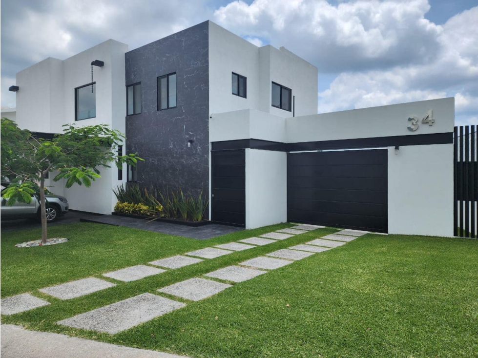 CASA EN VENTA EN SECCION VOLCANES - 3