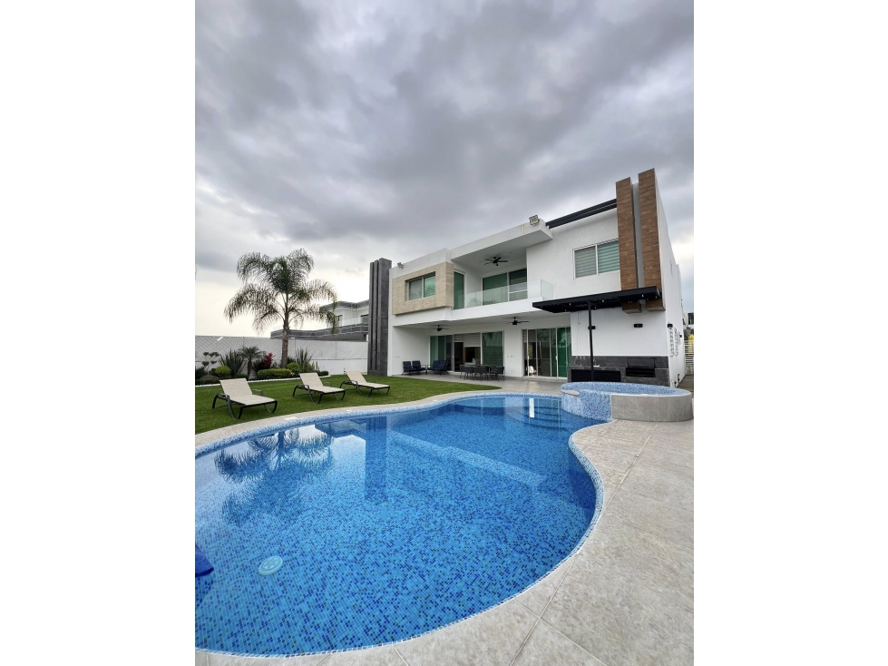 RESIDENCIA EN VENTA