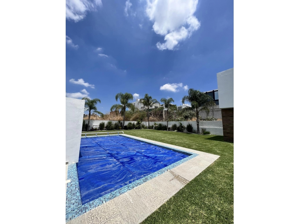 MAGNIFICA PROPIEDAD EN VENTA CON ALBERCA — foto 6