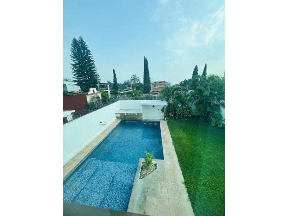 CASA TOTALMENTE PRIVADA - 2