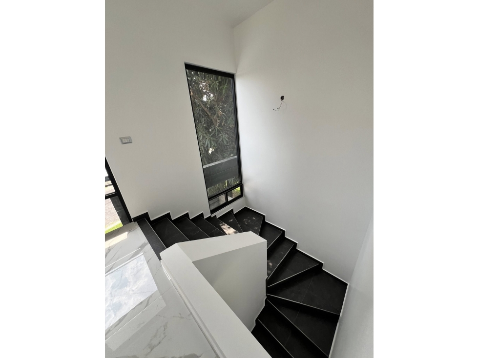 ESTRENA CASA - 2