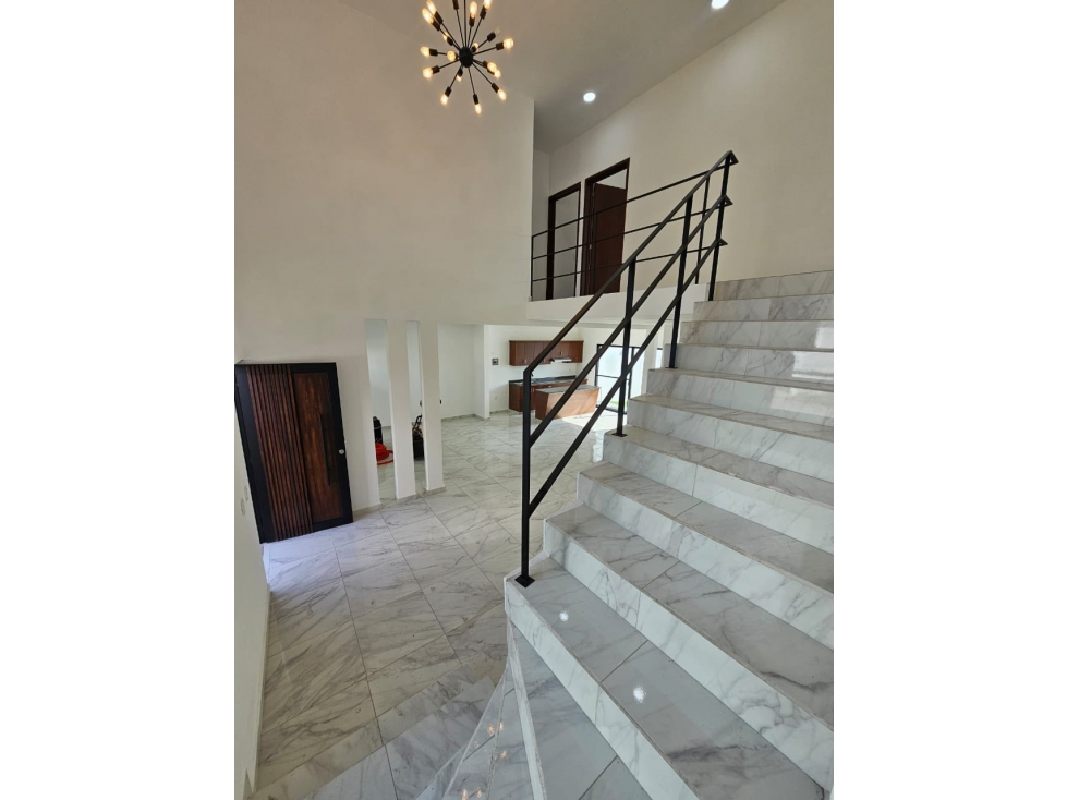 CASA CON ALBERCA PROPIA - 3
