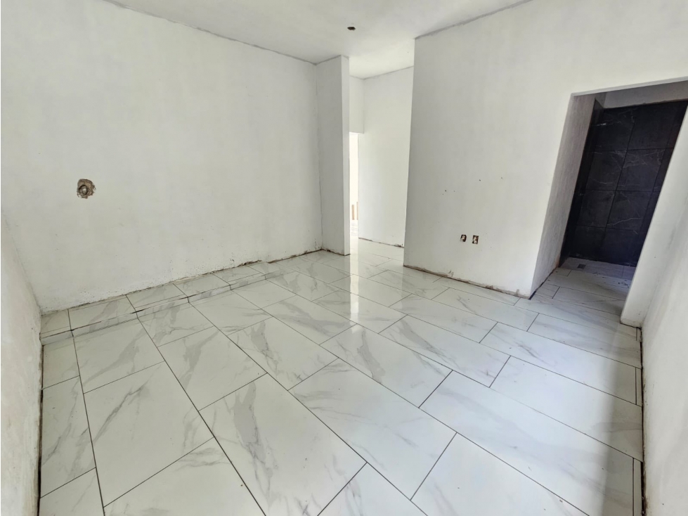 CASA NUEVA CON ALBERCA DE 8X4 - 3