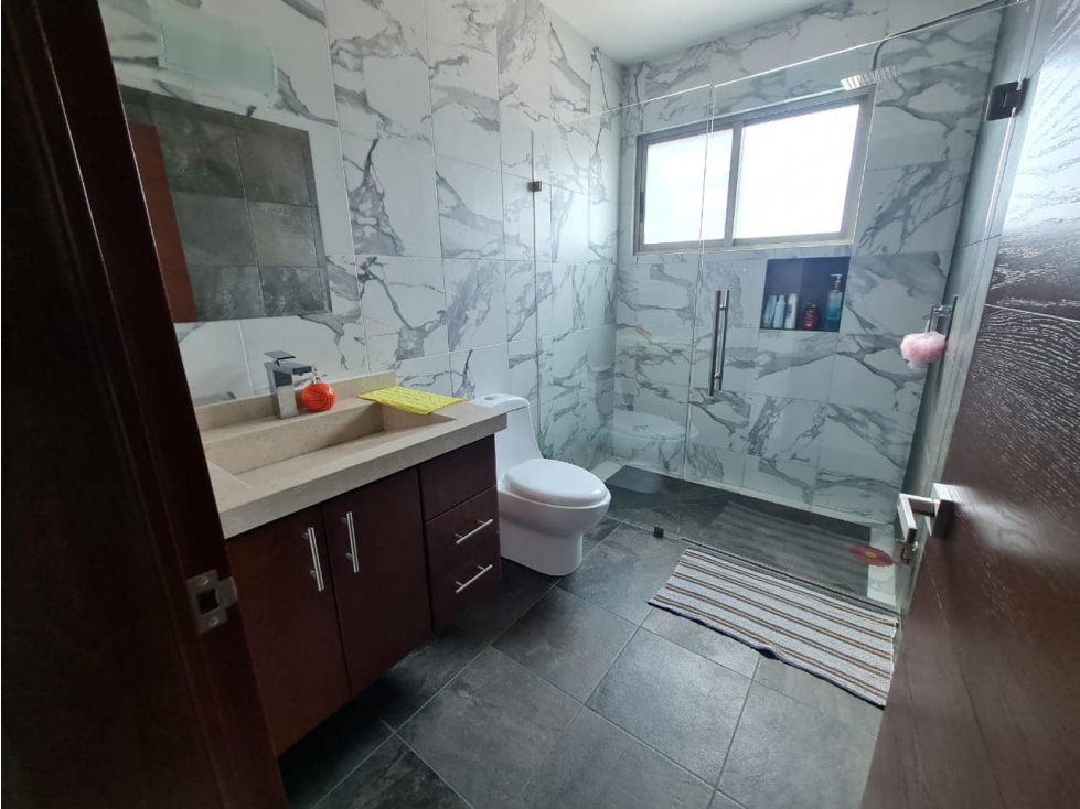 MAGNIFICA PROPIEDAD EN VENTA CON ALBERCA — foto 5