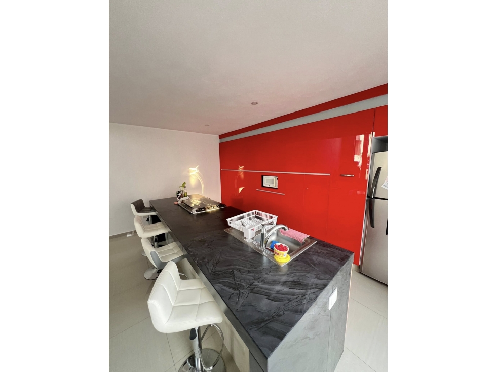 CASA EN VENTA CON ALBERCA - 4