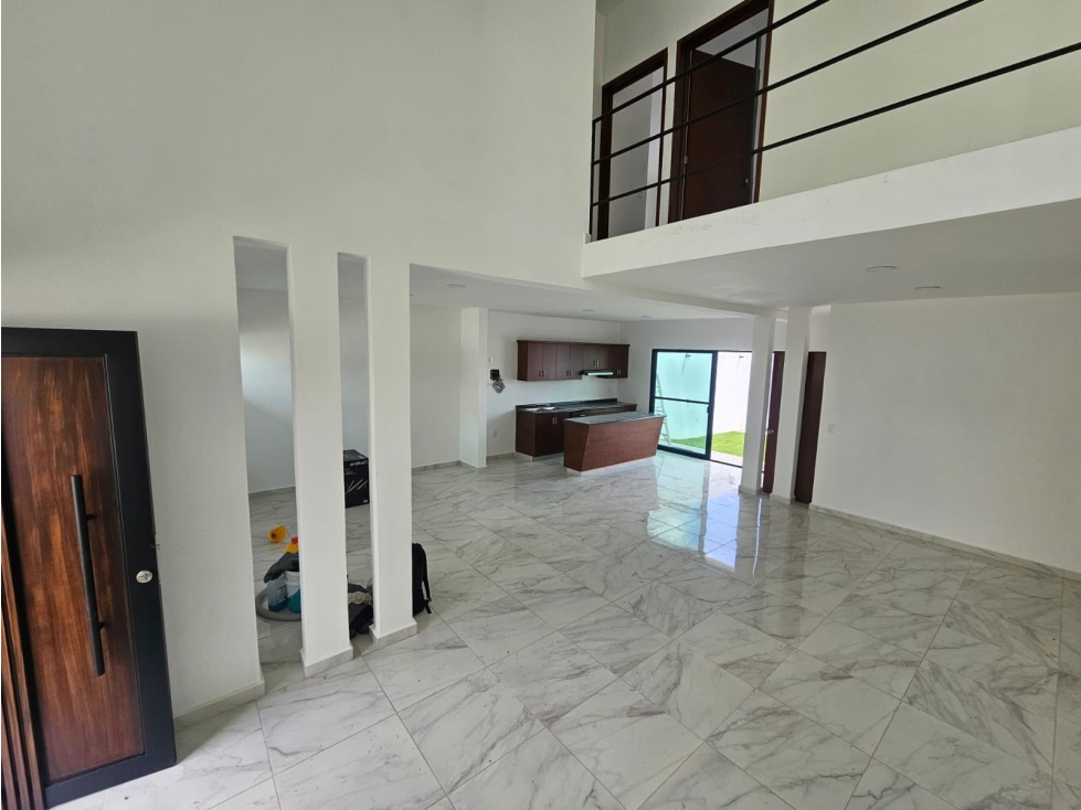 CASA CON ALBERCA PROPIA - 4