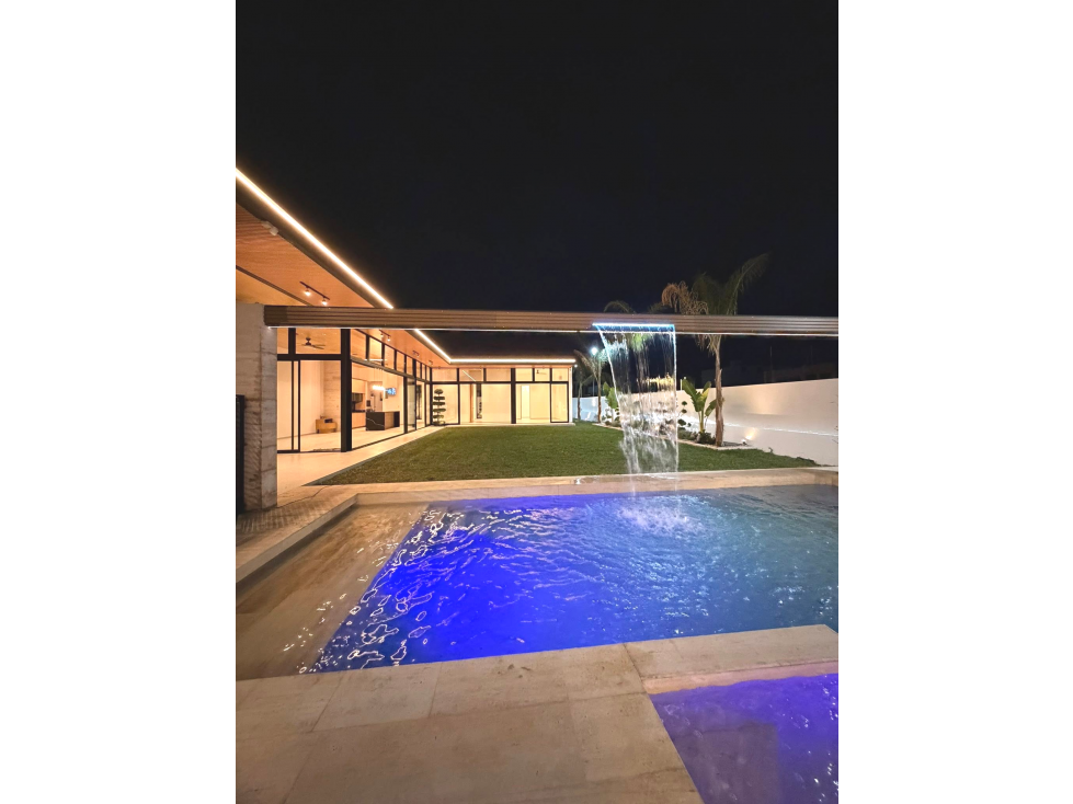 RESIDENCIA EN UNA PLANTA — foto 3