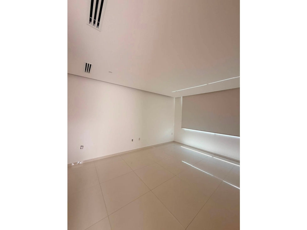 RESIDENCIA EN RENTA ANUAL SIN MUEBLES - 5