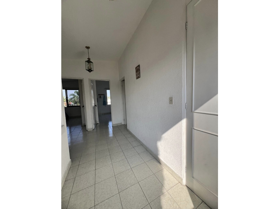 Renta de hermosa casa totalmente privada - 5