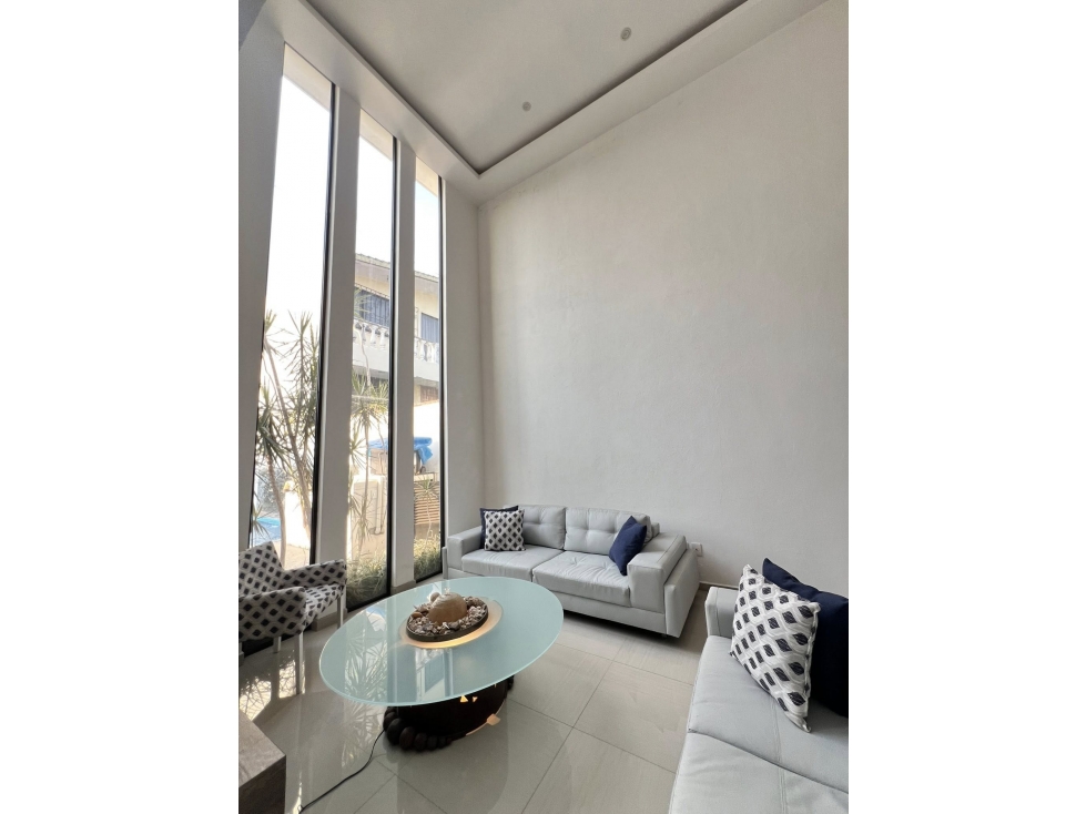 CASA EN VENTA CON ALBERCA - 6