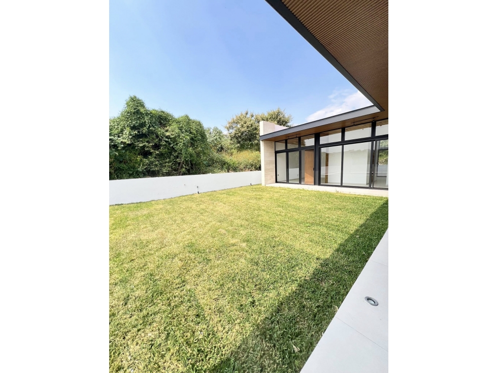 RESIDENCIA MINIMALISTA EN UN NIVEL — foto 5