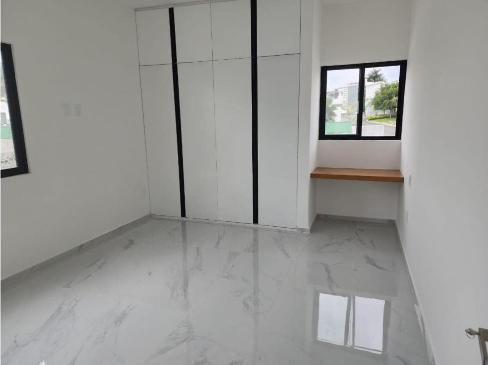 CASA EN VENTA EN SECCION VOLCANES - 4