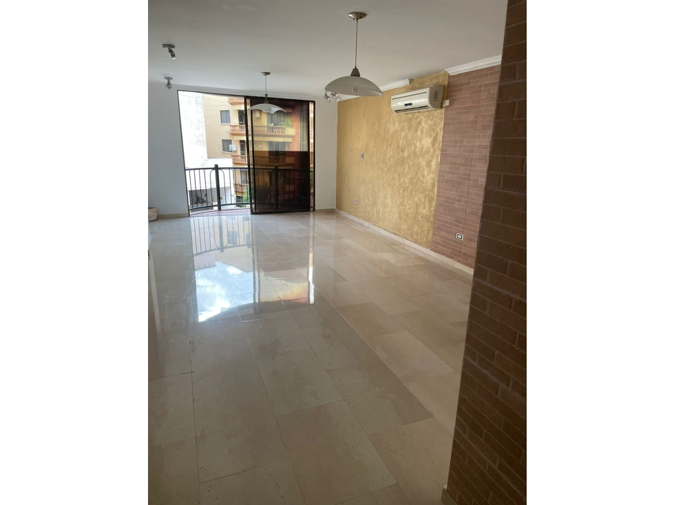SE ARRIENDA EXCELENTE UBICACION ESTRATO 4 — foto 2