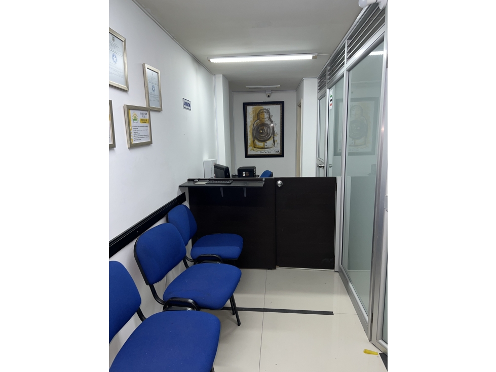 OFICINA EN ARRIENDO BARRIO COLOMBIA