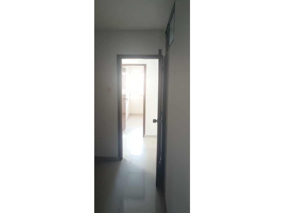 SE ARRIENDA HERMOSOS APARTAMENTO EN BARRIO RECREO — foto 4