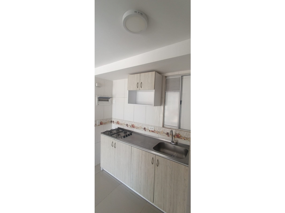 SE ARRIENDA APARTAMENTO EN CARIBE VERDE