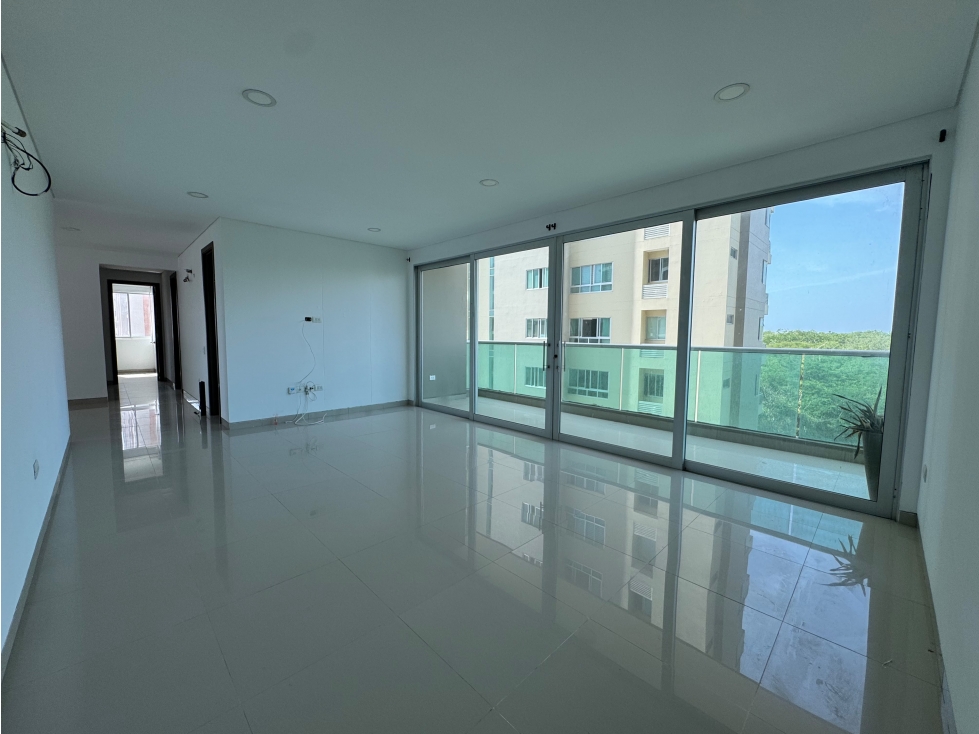 SE ARRIENDA HERMOSO APARTAMENTO MUY CERCA A MALL PLAZA — foto 5