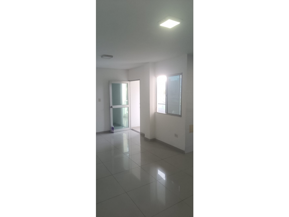 SE ARRIENDA HERMOSOS APARTAMENTO EN BARRIO RECREO — foto 5