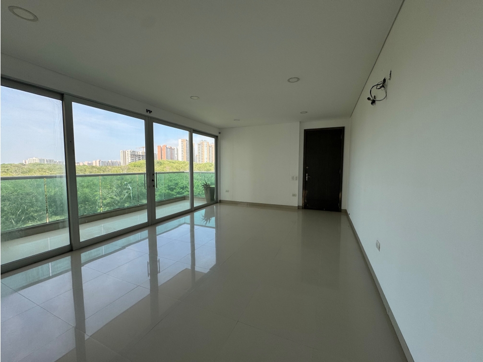 SE ARRIENDA HERMOSO APARTAMENTO MUY CERCA A MALL PLAZA — foto 4