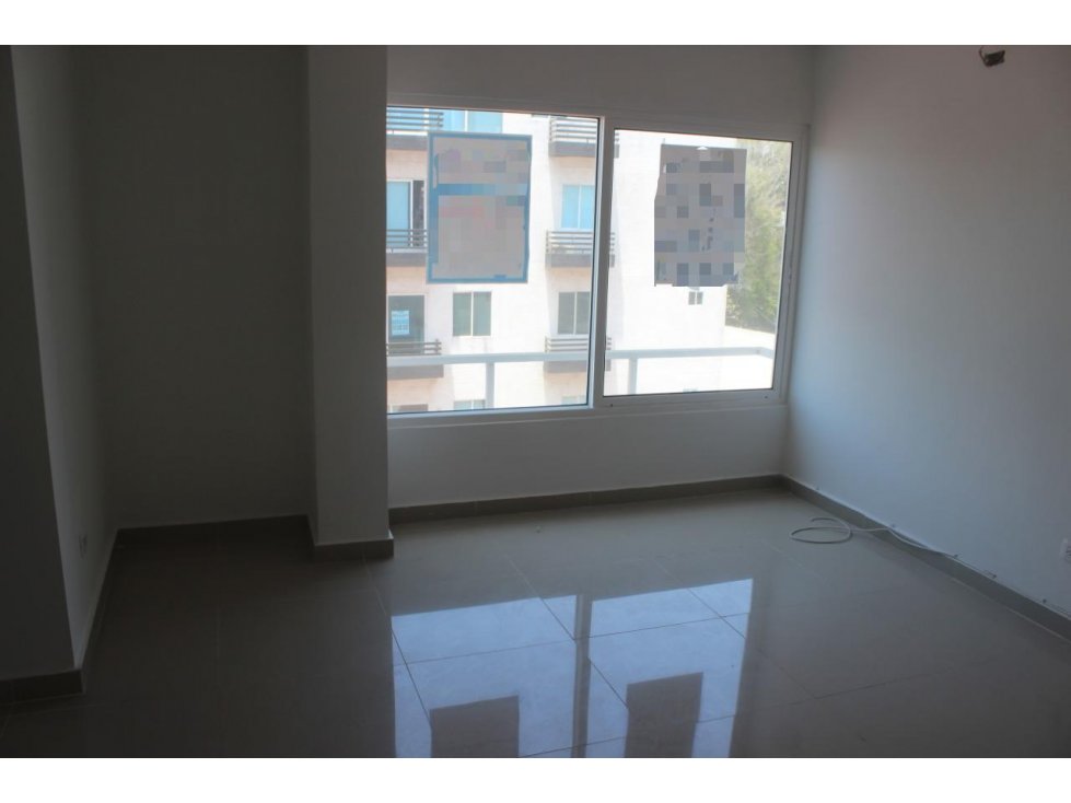 SE VENDE O ARRIENDA APARTAMENTO EN ALTAMIRA — foto 2
