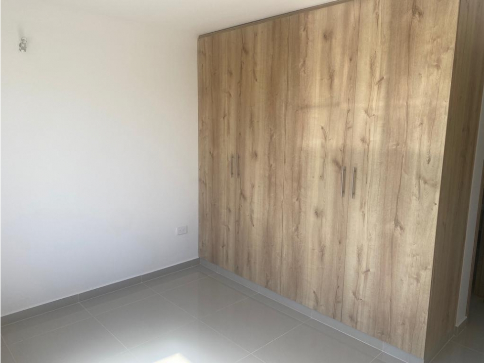 SE ARRIENDA APARTAESTUDIO EN CIUDAD JARDIN — foto 4