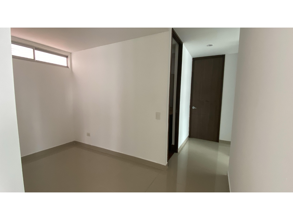 SE VENDE Y SE ARRIENDA APARTAMENTO EN EXCELENTE UBICACION — foto 2