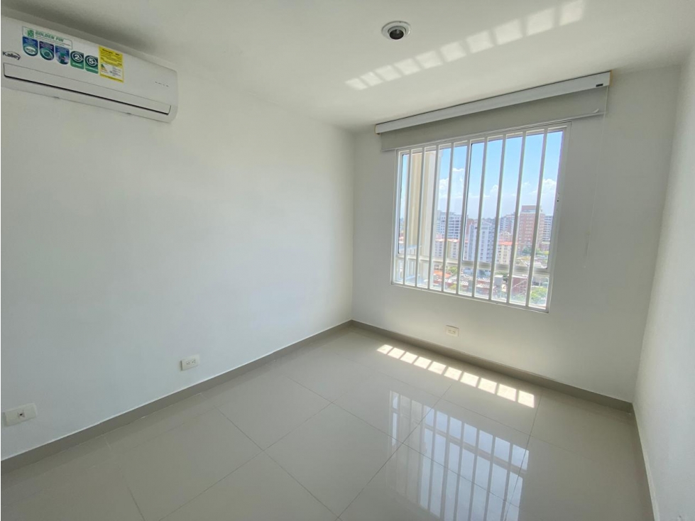 SE ARRIENDA HERMOSO APARTAMENTO EN EL NORTE DE LA CIUDAD — foto 5