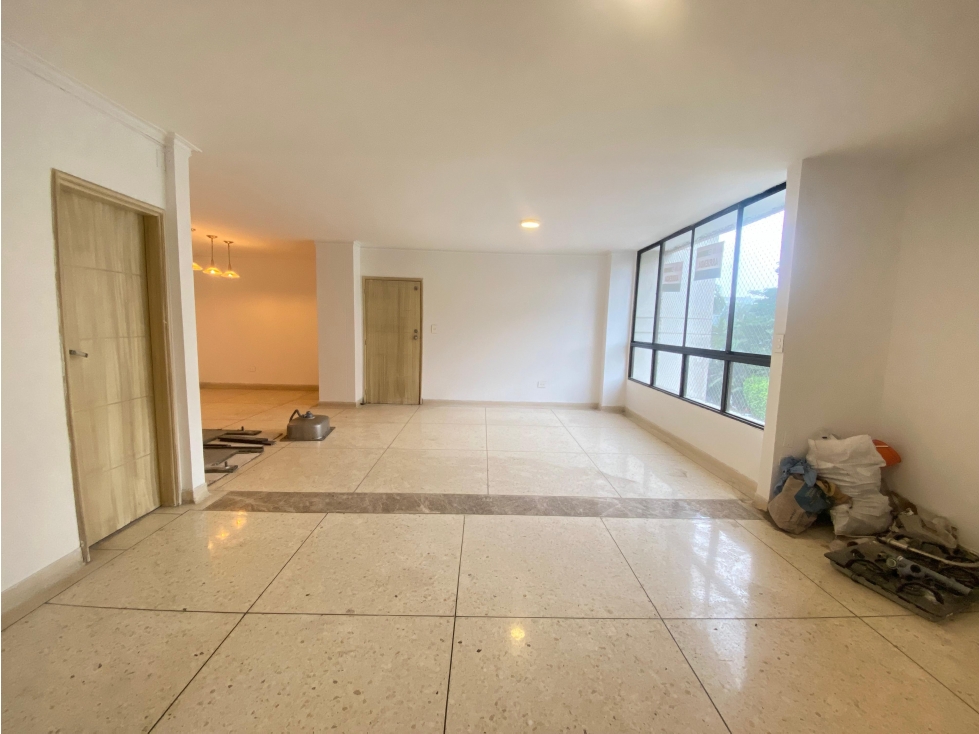SE ARRIENDA APARTAMENTO EN ALTOS DE RIOMAR