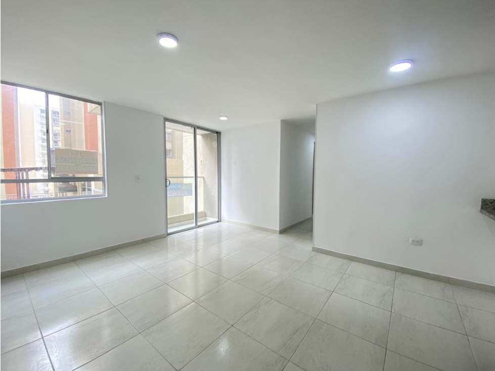 SE ARRIENDA HERMOSO APARTAMENTO EN ALAMEDA DEL RIO