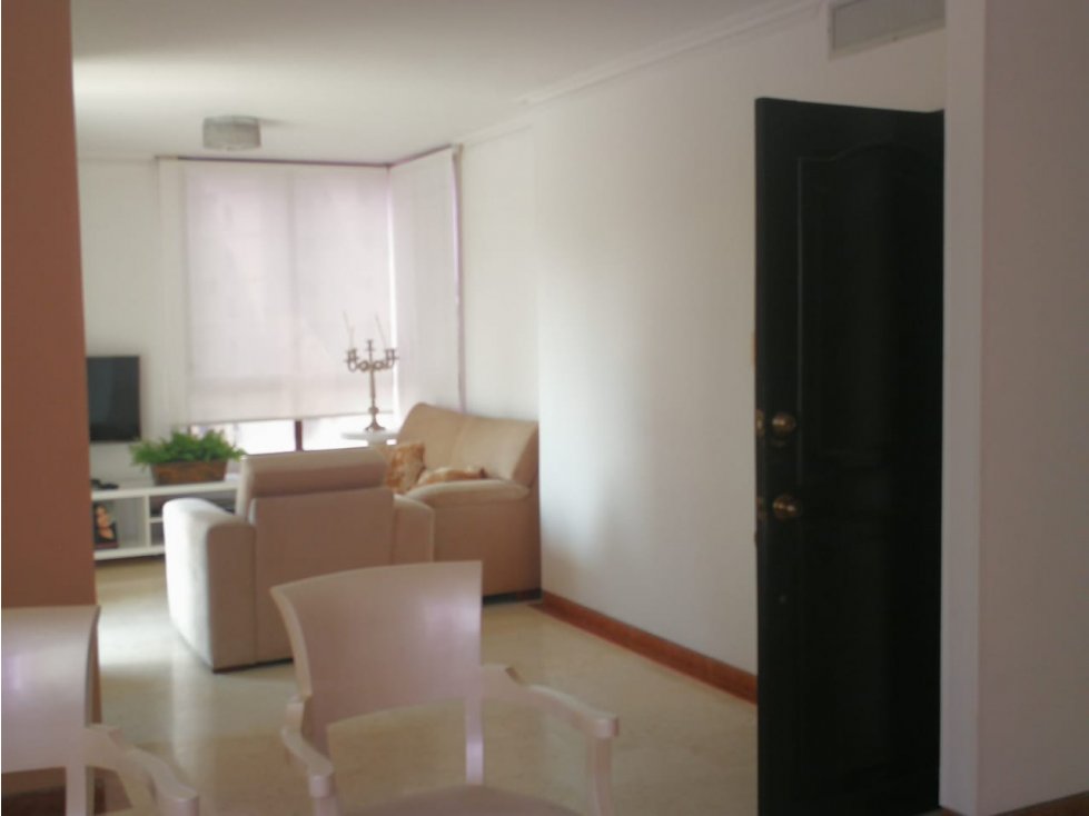 SE VENDE APTO EN ALTO PRADO — foto 3