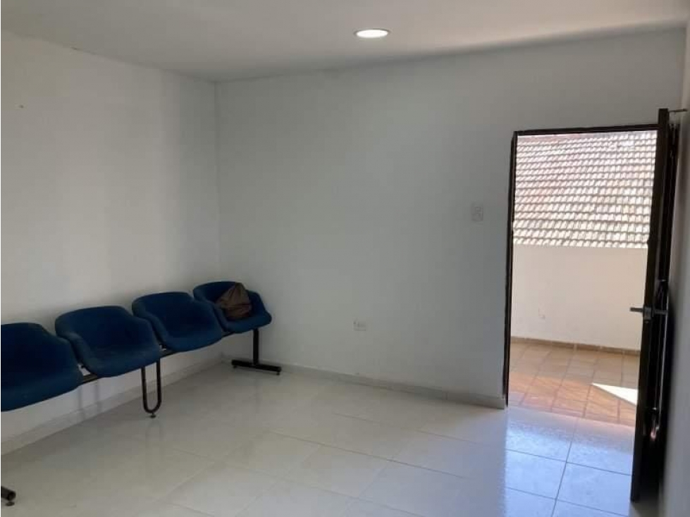 SE VENDE LOCAL DE OPORTUNIDAD BARRIO EL PRADO