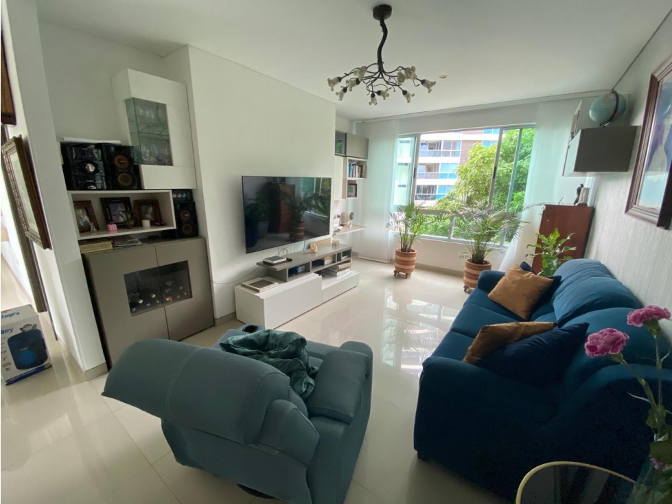 SE VENDE APARTAMENTO CON EXCELENTE UBICACION AL NORTE DE LA CIUDAD — foto 3