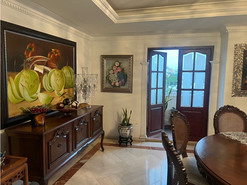 SE VENDE APARTAMENTO EN ZONA EXCLUSIVA DE LA CIUDAD — foto 3