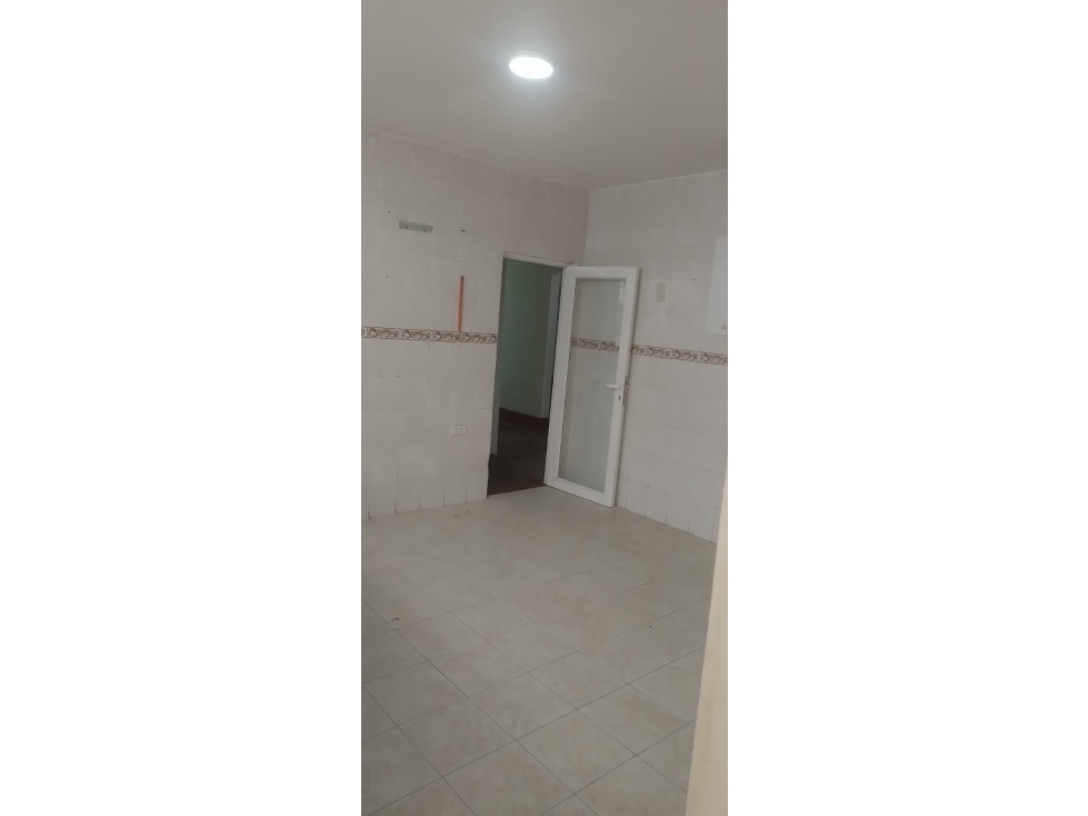 SE ARRIENDA CASA INDEPENDIENTE EN GRANADILLO — foto 5