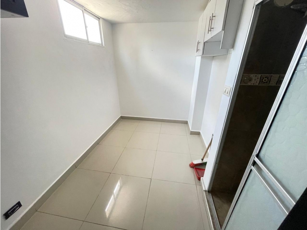 SE VENDE O ARRIENDA APARTAMENTO EN BARRIO ALTO PRADO BARRANQUILLA — foto 4
