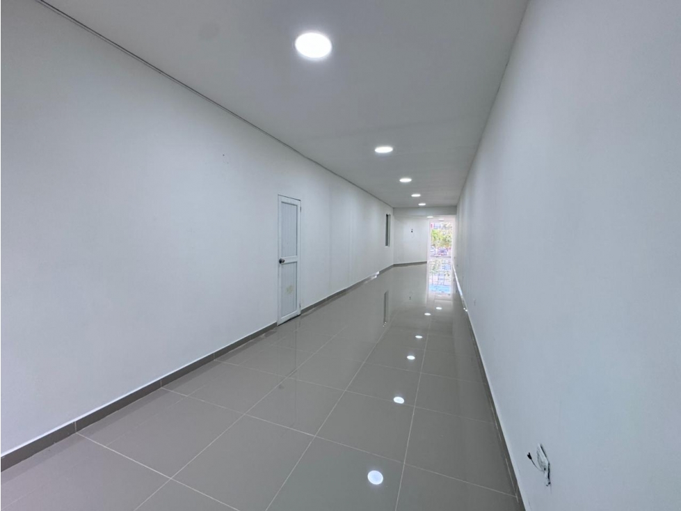 SE ARRIENDA LOCAL COMERCIAL SERVICIOS INCLUIDOS BARRANQUILLA — foto 2