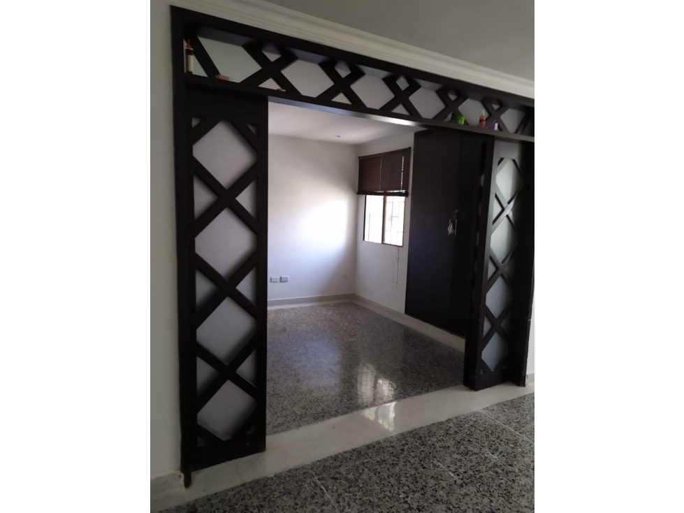 SE VENDE A APARTAMENTO - BARRIO RIOMAR — foto 4