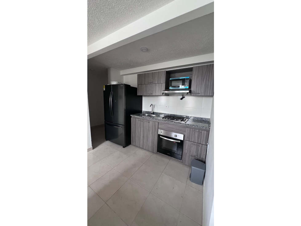 SE ARRIENDA APARTAMENTO EN ALAMEDA DEL RIO — foto 4