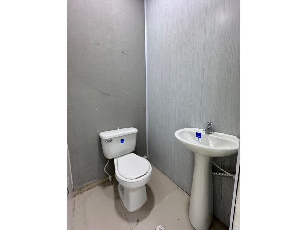 SE ARRIENDA LOCAL COMERCIAL SERVICIOS INCLUIDOS BARRANQUILLA — foto 4