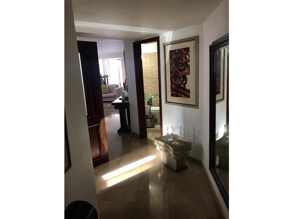 EN VENTA AMPLIO APTO EN ALTO PRADO — foto 3