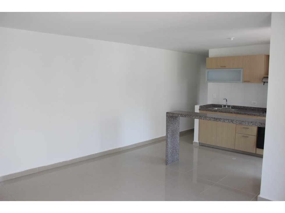 SE VENDE O ARRIENDA APARTAMENTO EN ALTAMIRA — foto 4