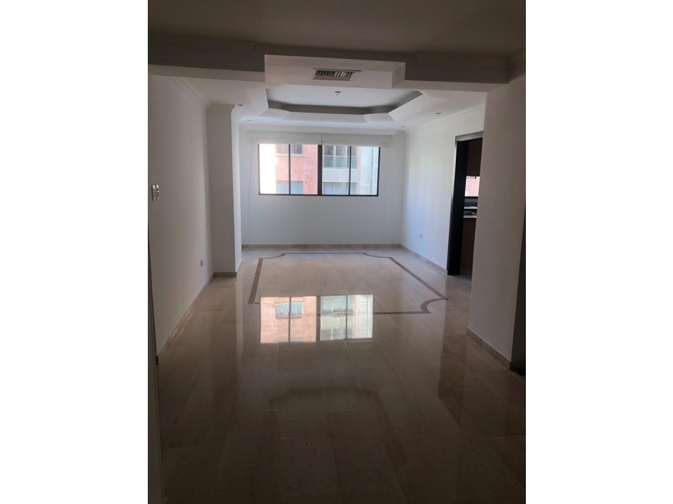SE APARTAMENTO EN ALTO PRADO
