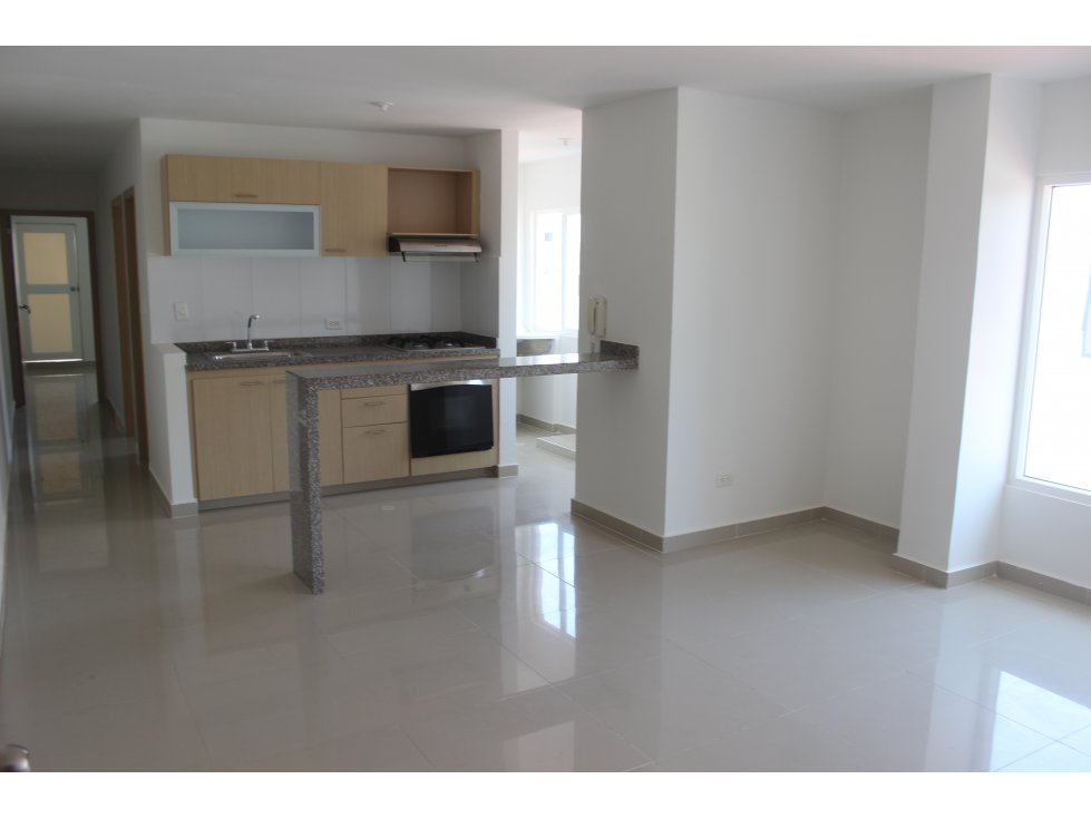 SE VENDE O ARRIENDA APARTAMENTO EN ALTAMIRA
