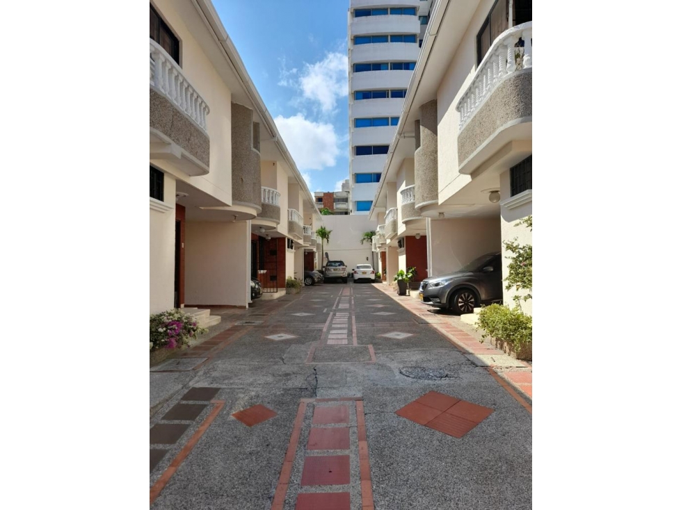 SE VENDE CASA EN CONJUNTO CERRADO - ALTOS DEL LIMON — foto 2