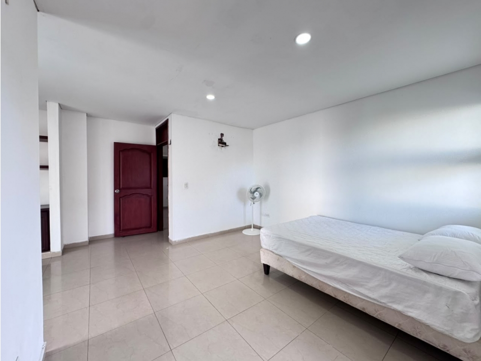 SE ARRIENDA APARTAESTUDIO CON BALCON GRANADILLO BARRANQUILLA