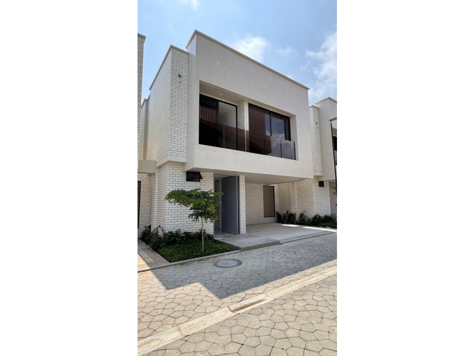 SE VENDE CASA PARA ESTRENAR EN VILLA CAMPESTRE