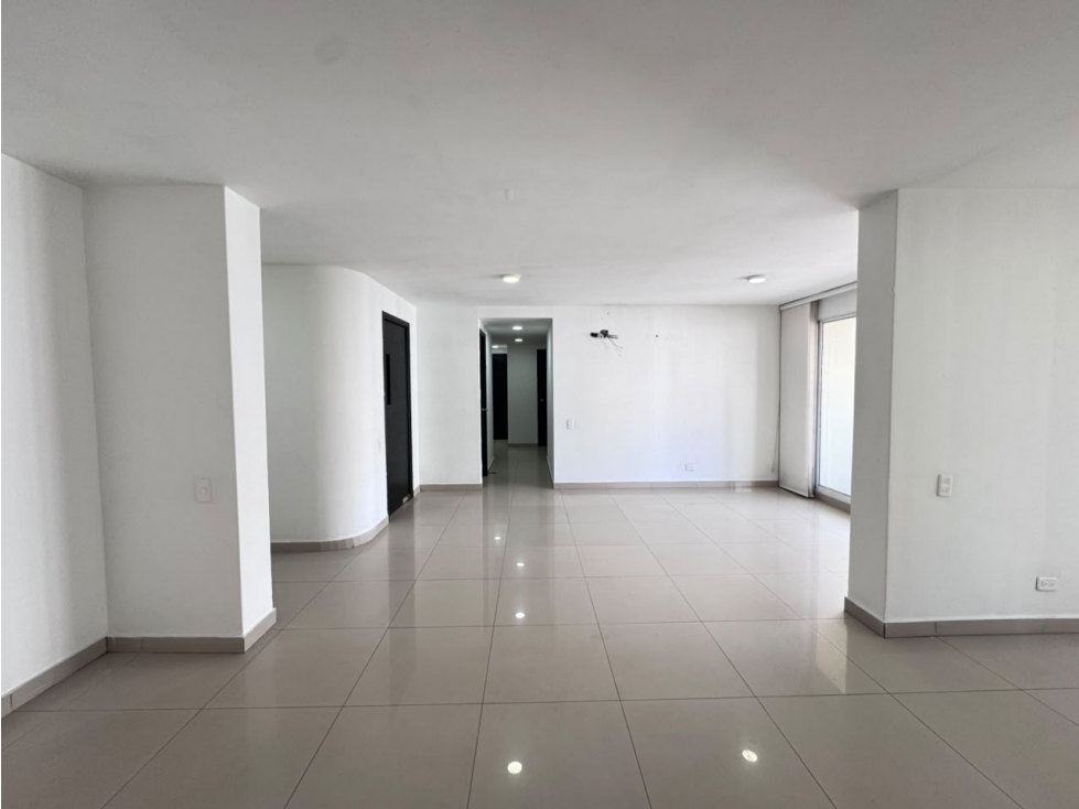 EXCLUSIVO APARTAMENTO EN ARRIENDO EN ALTOS DE RIOMAR BARRANQUILLA - 3