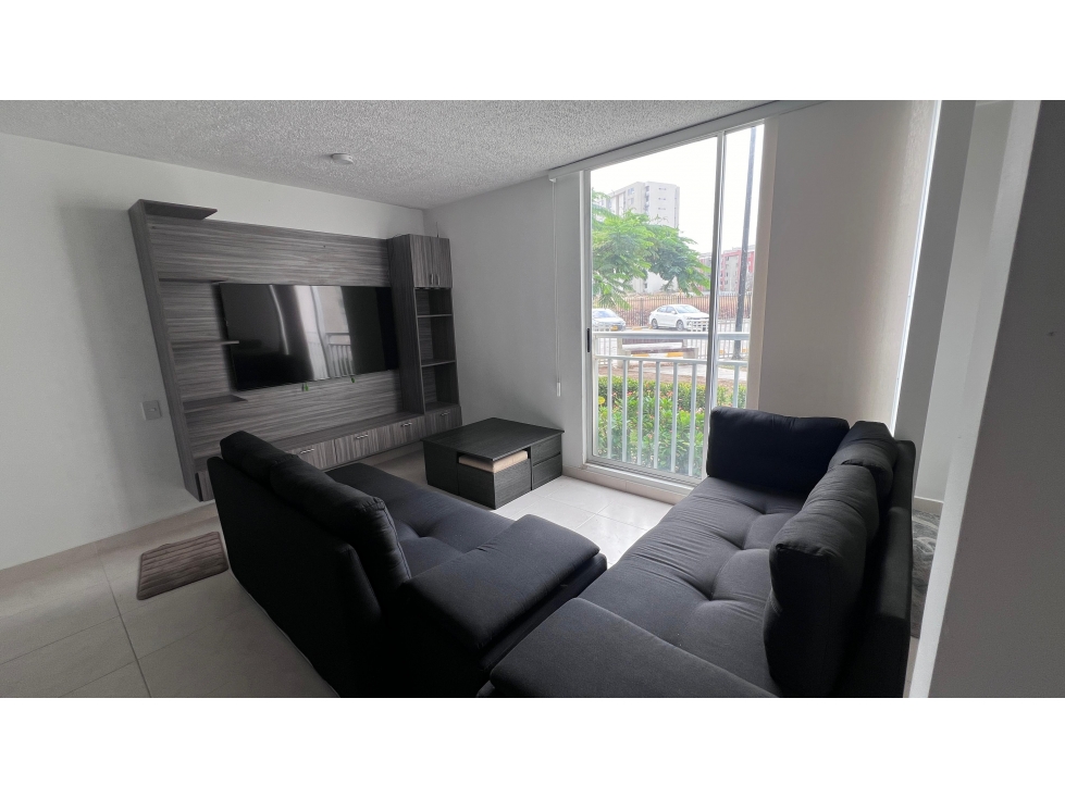 SE ARRIENDA APARTAMENTO EN ALAMEDA DEL RIO — foto 2